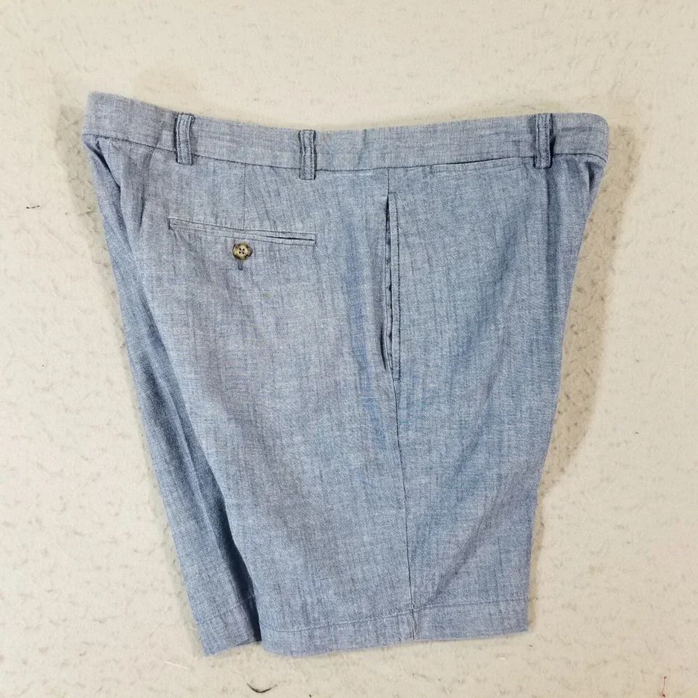 Roundtree & Yorke casuals shorts men's 38x9 blue denim chambray preppy outdoor
